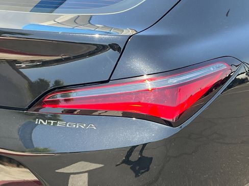 Used 2025 Acura Integra FWD image 26