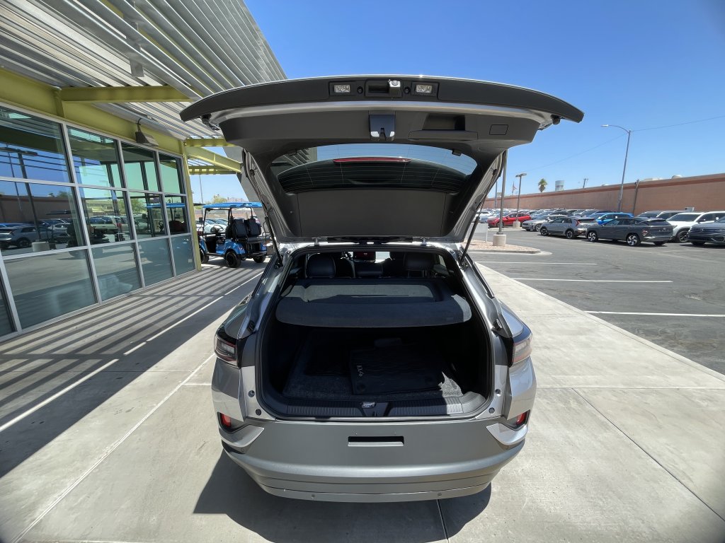 Used 2023 Volkswagen ID.4 Pro RWD image 13