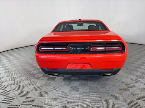 Used 2022 Dodge Challenger GT RWD image 6