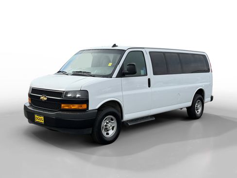 Used 2023 Chevrolet Express 3500 LS image 1