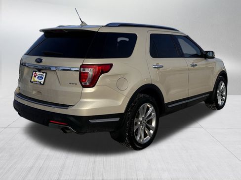 Used 2018 Ford Explorer Limited w/ Equipment Group 301A image 7