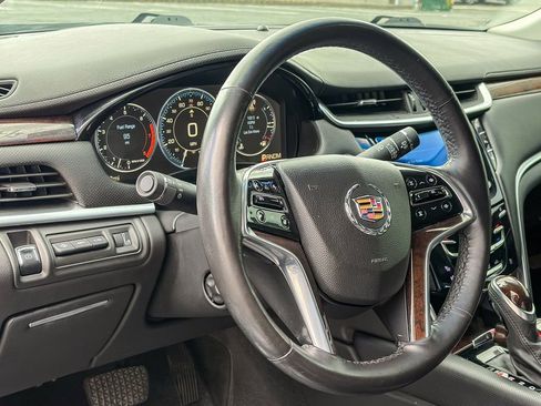 Used 2015 Cadillac XTS Premium w/ Driver Assist Package image 8