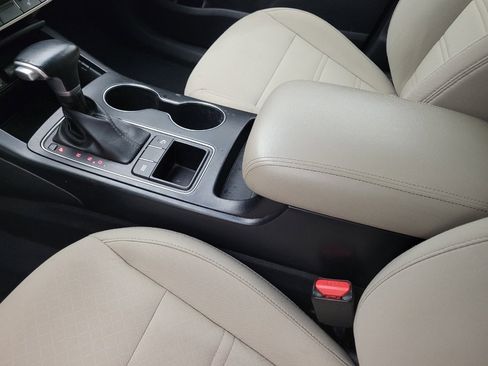 Used 2020 Kia Sorento LX w/ LX I4 Convenience Package FWD image 26