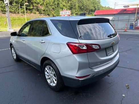 Used 2019 Chevrolet Equinox LT FWD image 2