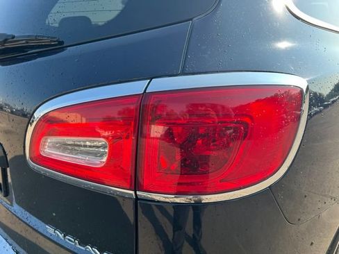 Used 2015 Buick Enclave Leather w/ Trailering Package AWD/4WD image 12