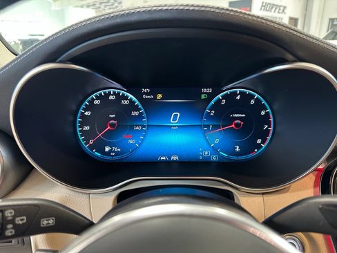 Used 2020 Mercedes-Benz GLC 300 image 21
