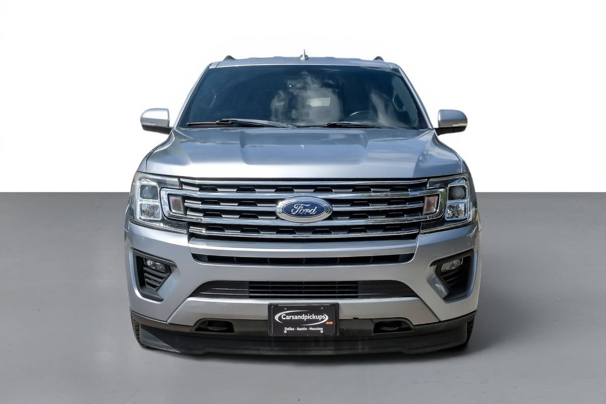 Used 2020 Ford Expedition XLT w/ Equipment Group 202A AWD/4WD image 3