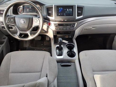 Used 2019 Honda Pilot LX image 16