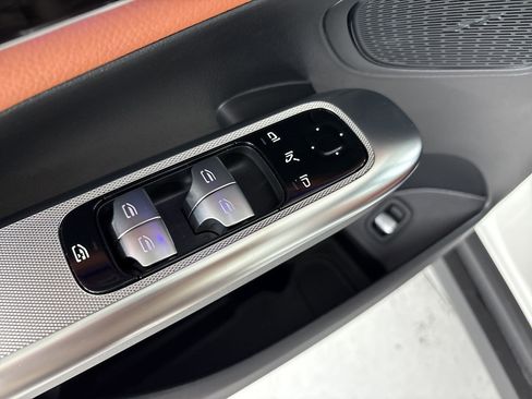 Certified 2026 Mercedes-Benz GLC 300 image 13