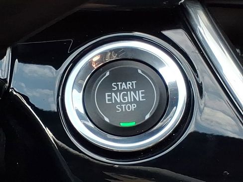 Used 2024 Chevrolet Trax RS w/ Sunroof Package image 22