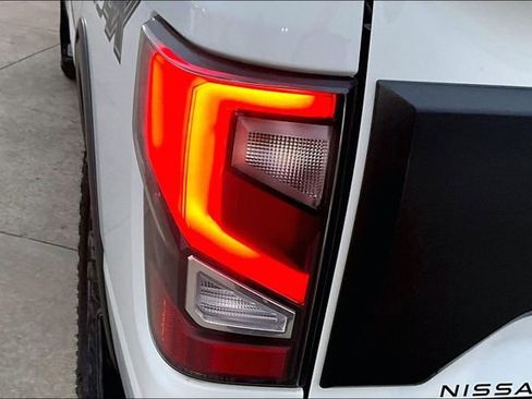 Used 2022 Nissan Titan PRO-4X w/ Pro-4x Utility Package image 21