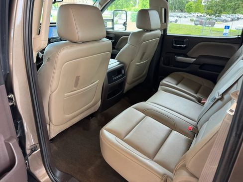 Used 2015 Chevrolet Silverado 2500 LTZ w/ LTZ Plus Package AWD/4WD image 18
