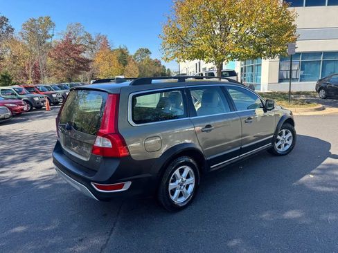 Used 2010 Volvo XC70 3.2 image 26