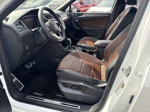 Used 2022 Volkswagen Tiguan SEL R-Line image 20