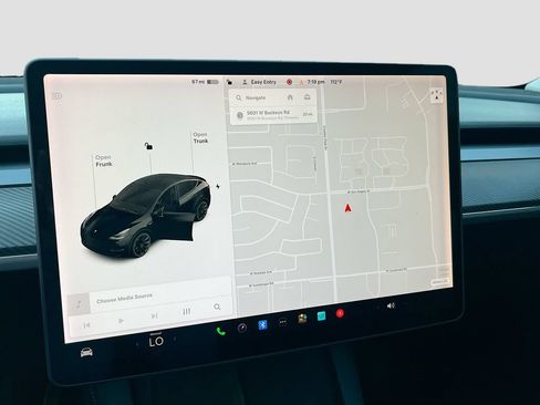 Used 2021 Tesla Model Y 2WD image 14