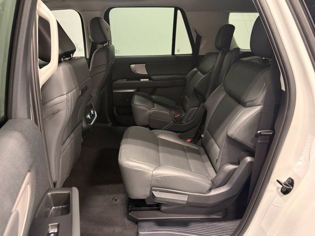 Used 2026 Ford Expedition Max Active RWD image 24
