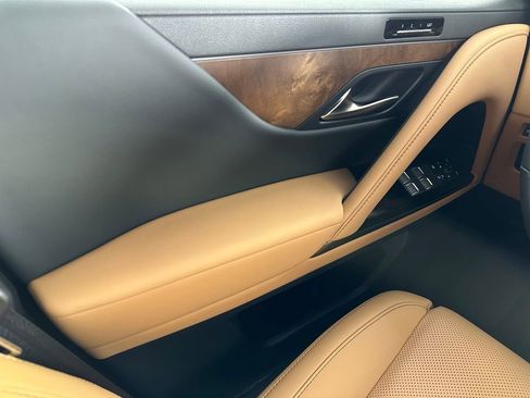 New 2026 Lexus LX 600 4WD w/ Luxury Package image 34