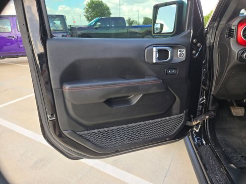 Used 2020 Jeep Gladiator Rubicon AWD/4WD image 12