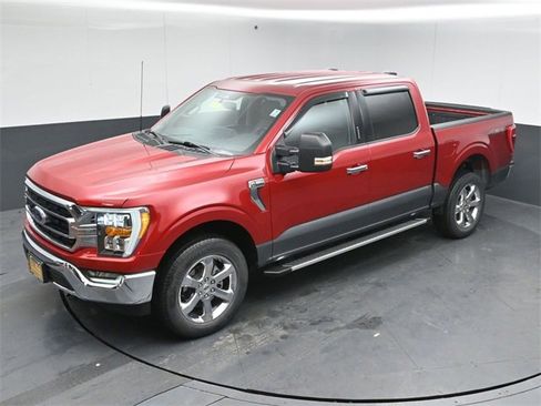 Certified 2022 Ford F150 XLT w/ Equipment Group 302A High image 45