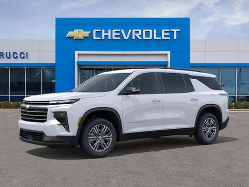 New 2026 Chevrolet Traverse LT w/ Driver Confidence Package FWD image 2