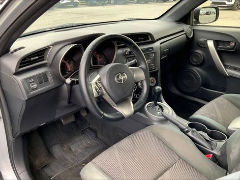 Used 2013 Scion tC image 17