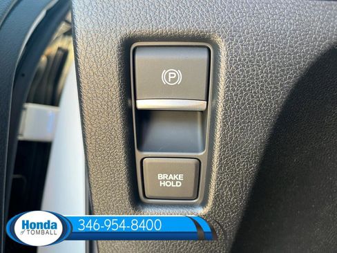 New 2026 Honda Odyssey Touring image 8