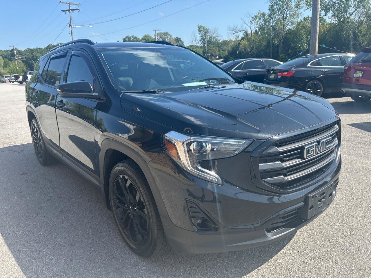 Used 2020 GMC Terrain SLT w/ Preferred Package AWD/4WD image 3