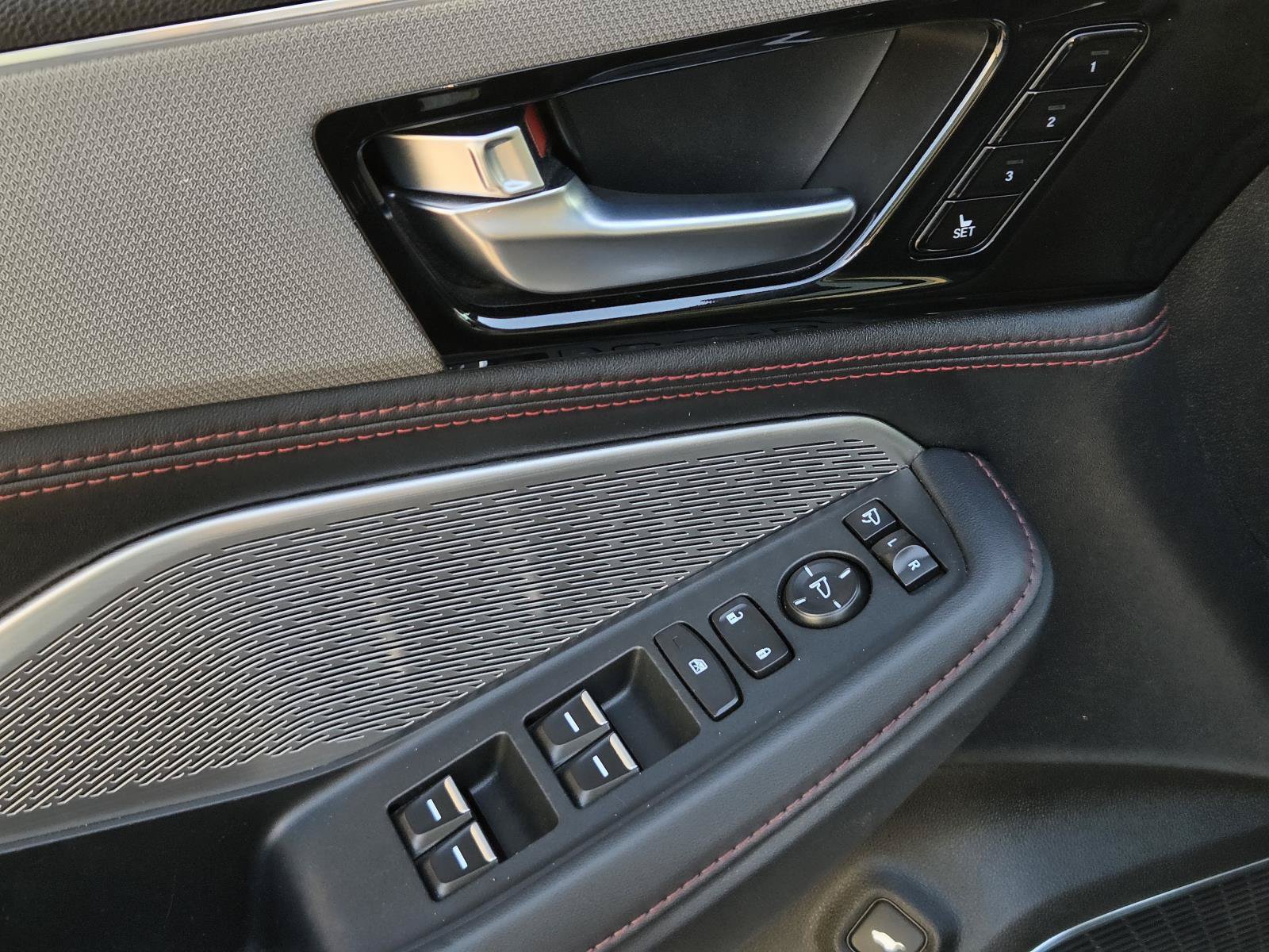 Used 2022 Acura MDX A-Spec AWD/4WD image 17