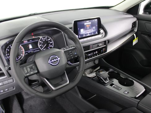 New 2026 Nissan Rogue Dark Armor FWD image 14