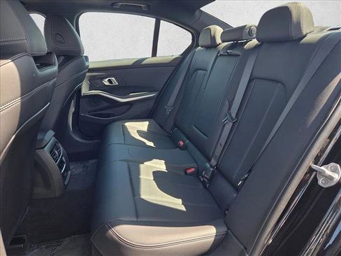 New 2026 BMW 330i Sedan w/ M Sport Package RWD image 15