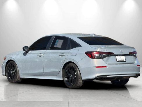 Used 2025 Honda Civic Sport image 6