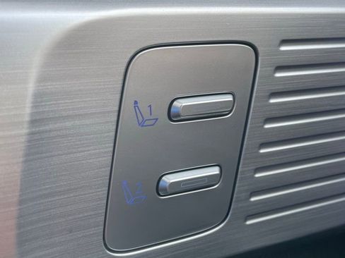 Used 2025 Hyundai Santa Fe Limited image 52