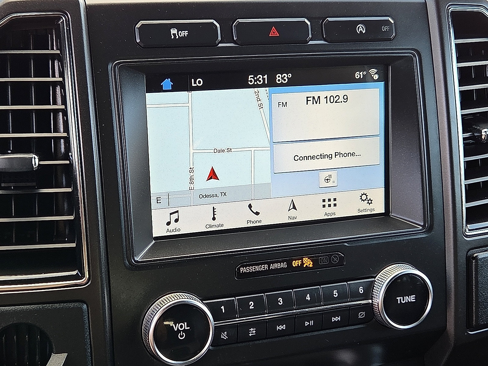 Used 2019 Ford Expedition Limited RWD image 19