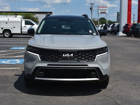Used 2022 Kia Sorento SX Prestige AWD/4WD image 2