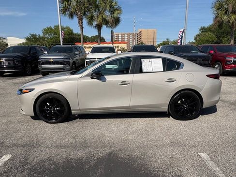 Used 2024 MAZDA MAZDA3 s FWD image 4