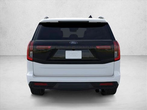 New 2026 Ford Expedition Tremor image 5