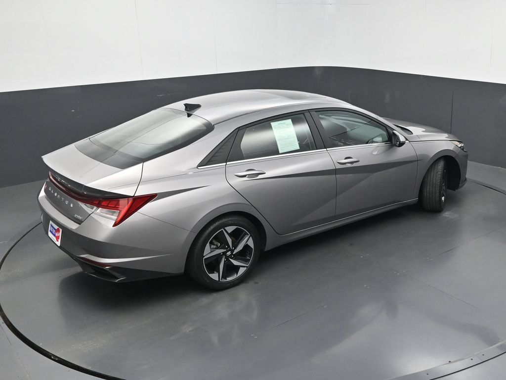 Used 2022 Hyundai Elantra Limited FWD image 35