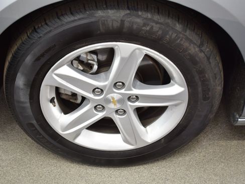 Used 2024 Chevrolet Malibu LT FWD image 33