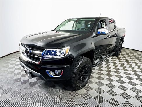 Used 2015 Chevrolet Colorado Z71 image 3
