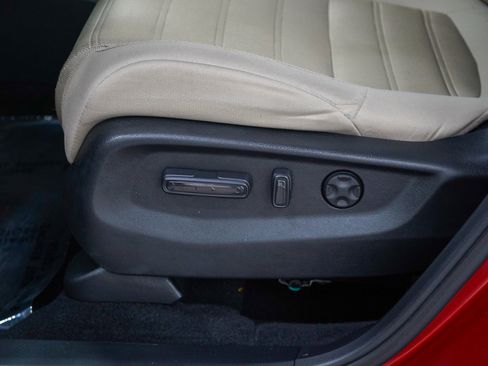 Used 2019 Honda CR-V EX image 20