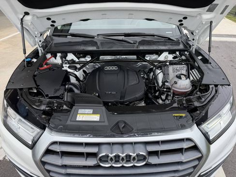 Used 2018 Audi Q5 2.0T Premium Plus AWD/4WD image 31
