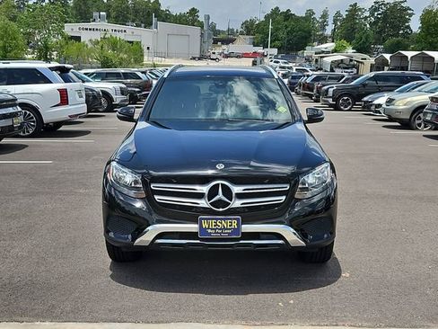 Used 2018 Mercedes-Benz GLC 300 image 2