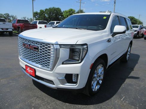 Certified 2022 GMC Yukon Denali AWD/4WD image 11
