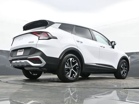 Used 2025 Kia Sportage EX FWD image 25
