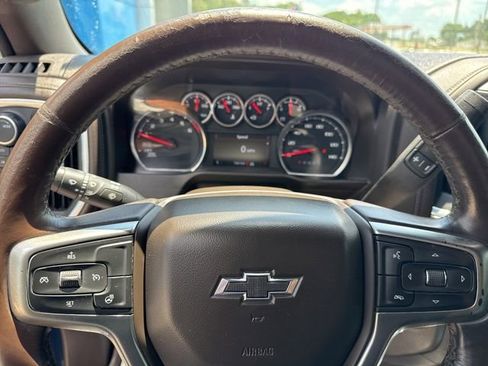 Used 2021 Chevrolet Silverado 1500 LT Trail Boss w/ Convenience Package II AWD/4WD image 18