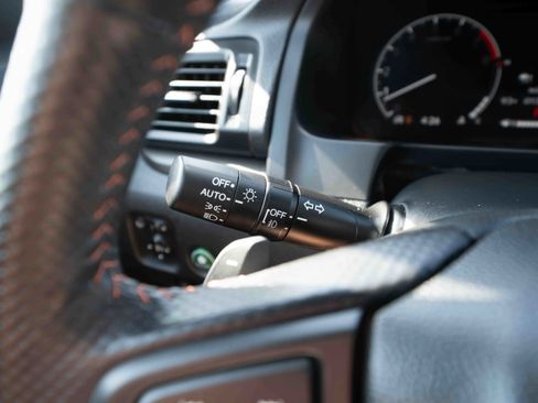 Used 2025 Honda Ridgeline TrailSport image 13