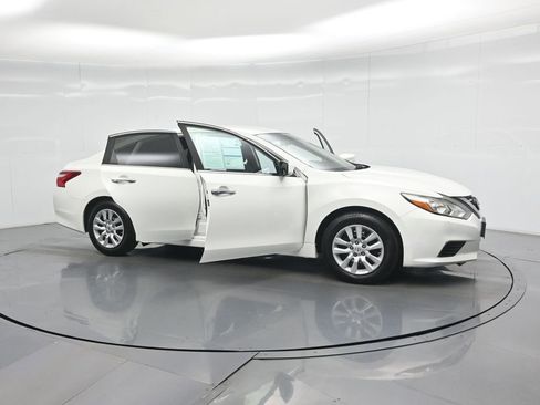 Used 2017 Nissan Altima 2.5 S w/ Power Driver Seat Package image 31