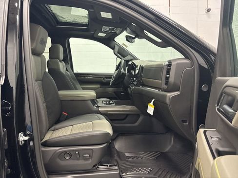 New 2026 Chevrolet Silverado 2500 ZR2 w/ ZR2 Bison Edition image 33