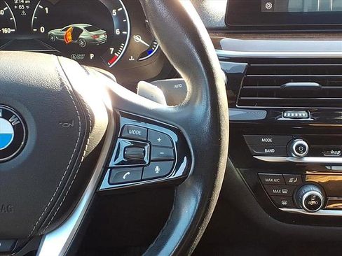 Used 2019 BMW 540i xDrive image 26