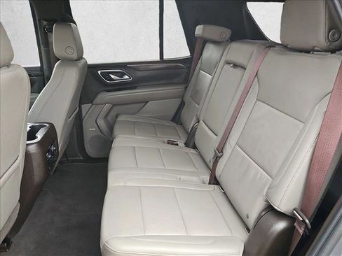 Used 2021 Chevrolet Tahoe LT AWD/4WD image 18